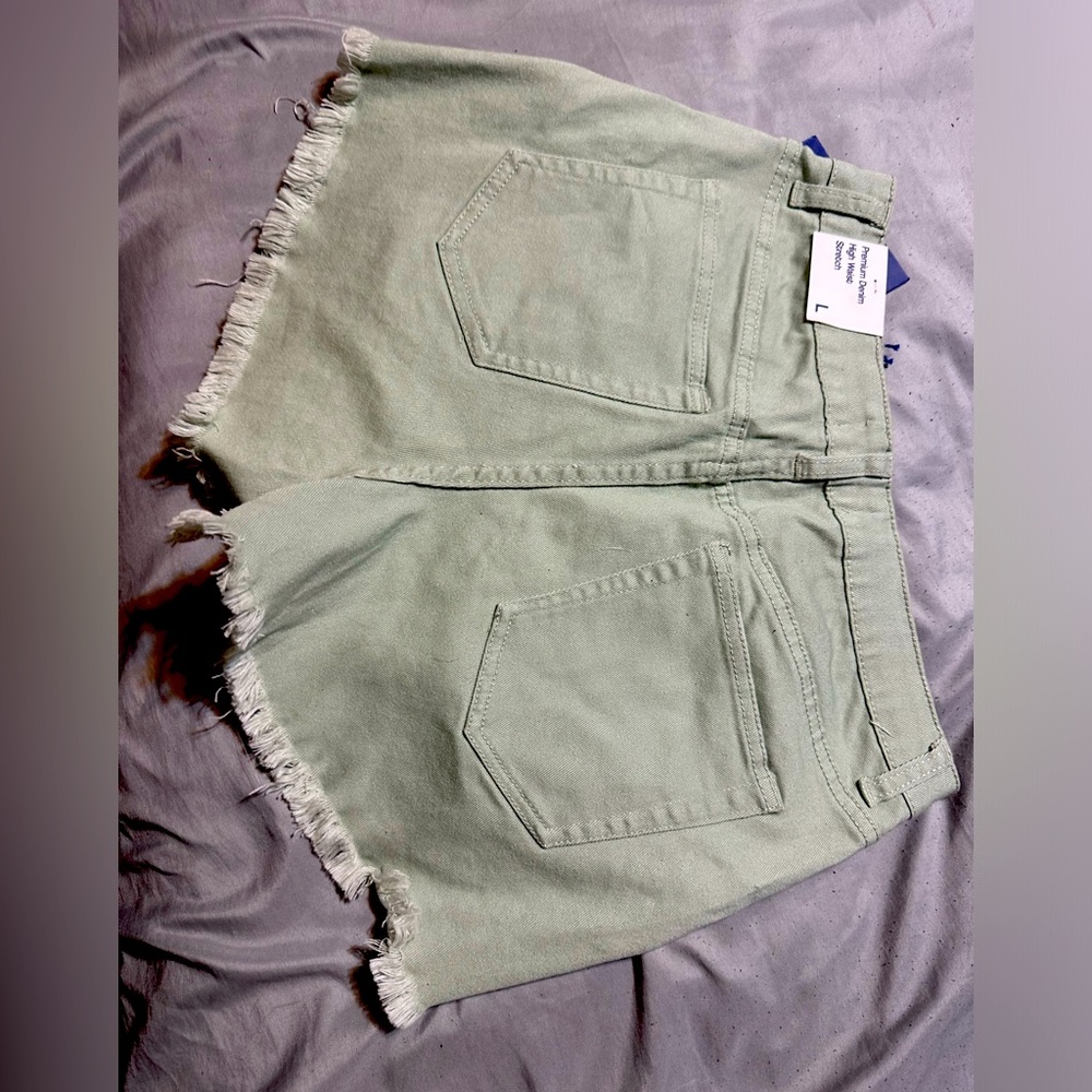 Love Tree High waist shorts